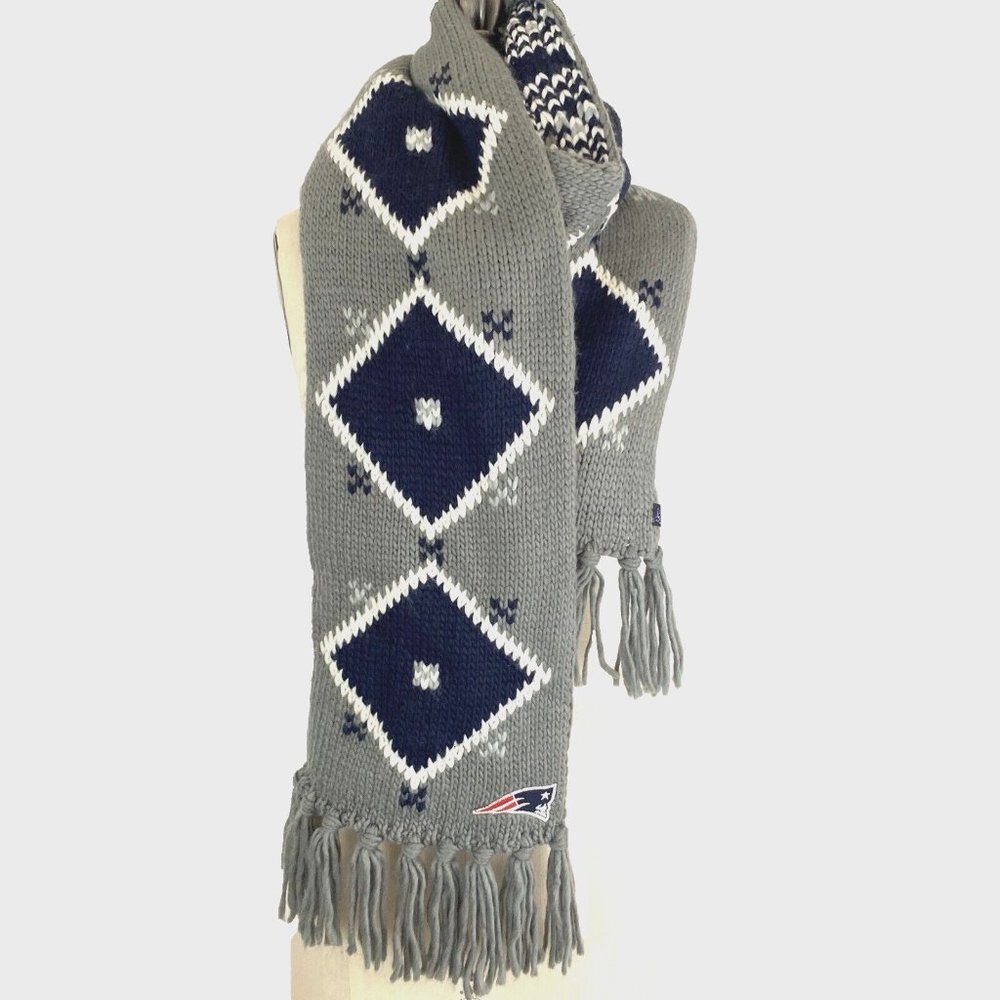 New England‎ Patriots Scarf by Touch Blue Logo NFL Womens w/ Fringe